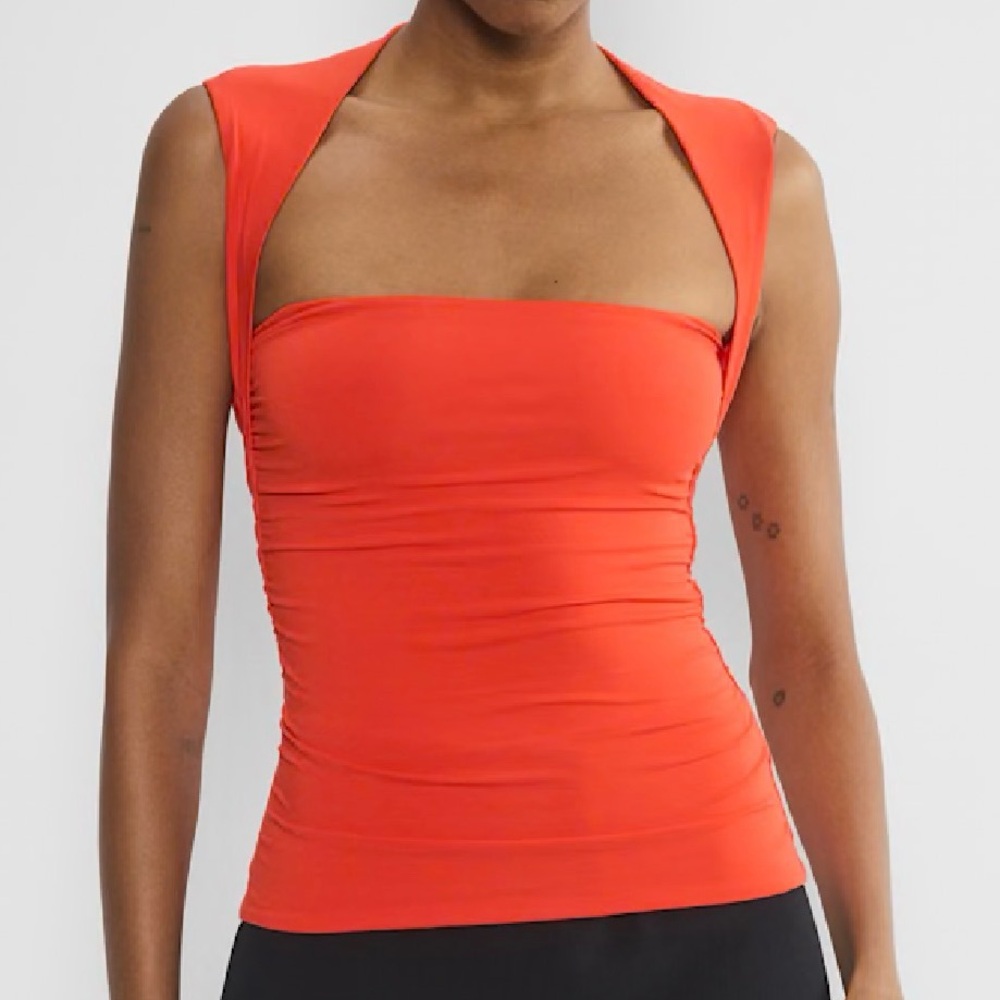 Aritzia Contour Flourish Top